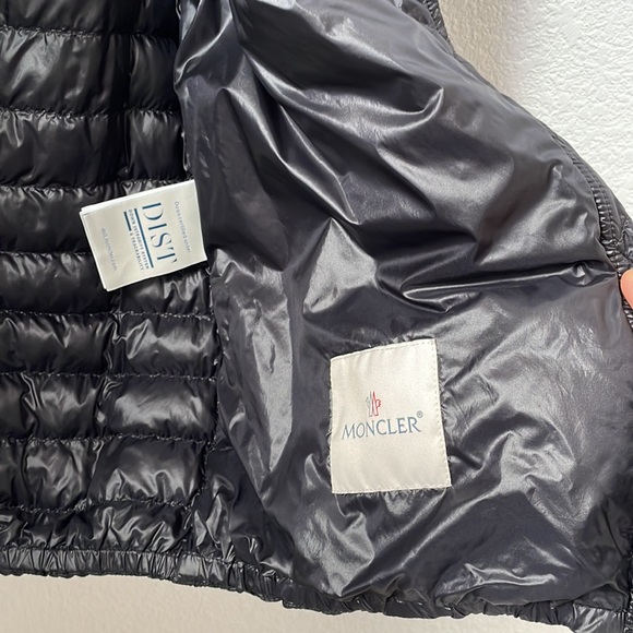 Moncler Basane Quilted Down Jacket - Picture 5 of 10
